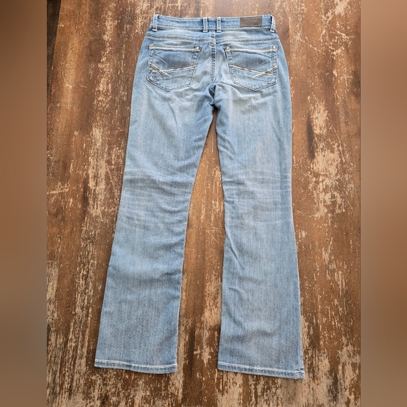 BKE by BUCKLE Women's Light Blue Jeans - Picture 3 of 14